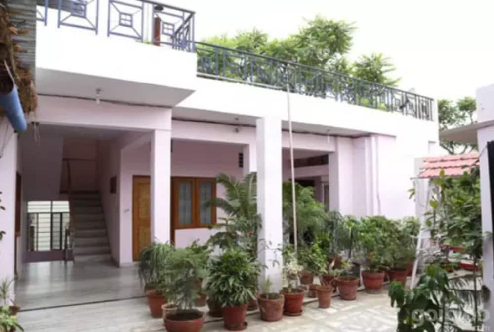 Super Oyo Flagship 72253 Jai Maa Palace Hotel Jaipur Exteriör bild